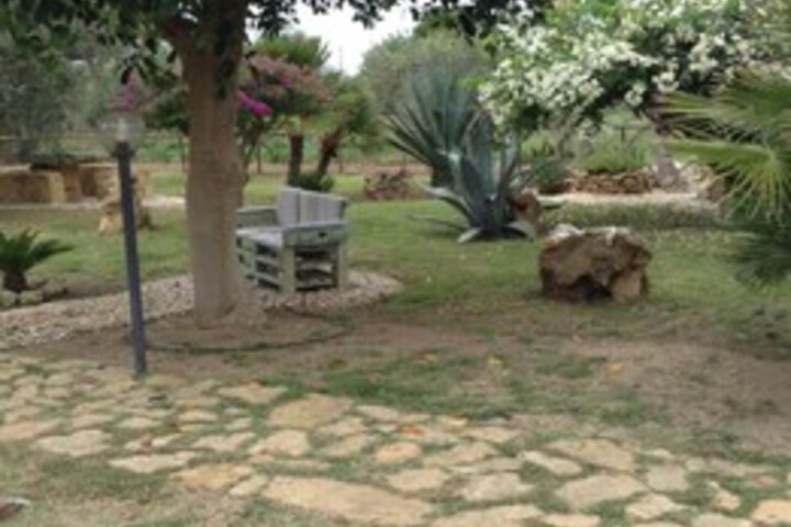 Property Grounds 27 of 32