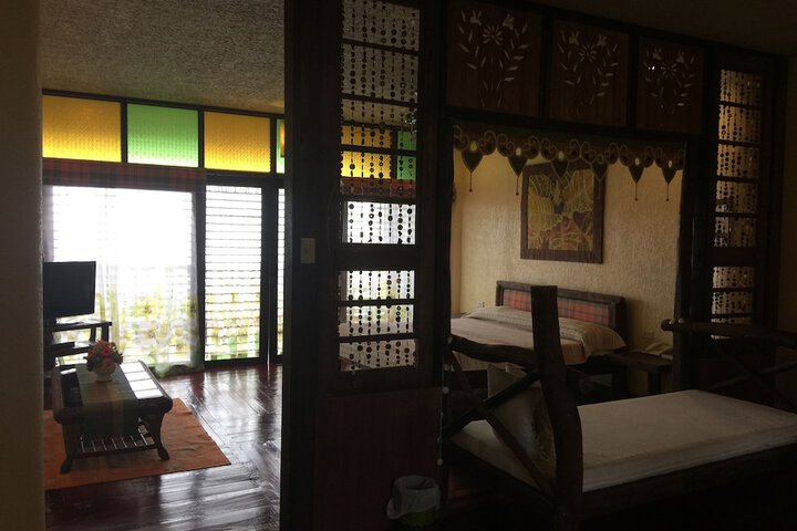 Room 6 of 79