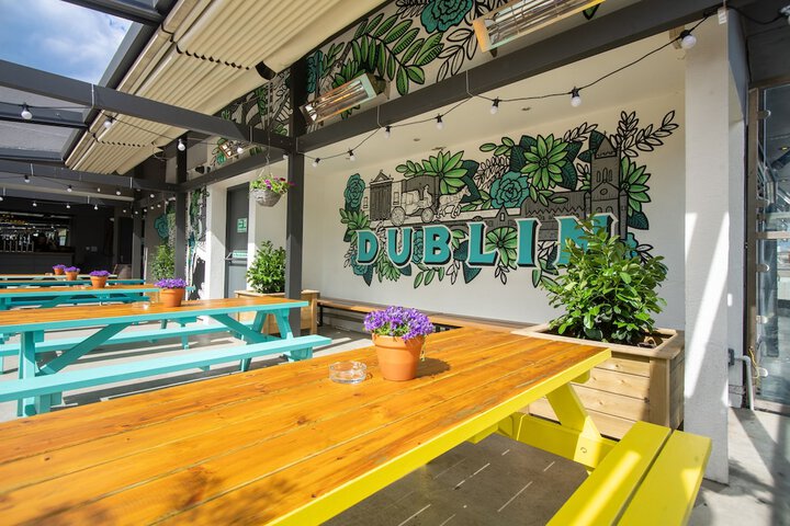 Terrace/Patio 14 of 15
