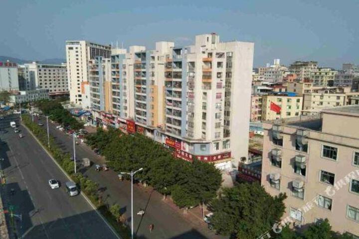 Shenggao Hotel (Huadu Sunac Cultural Tourism City Shiling Leather City)