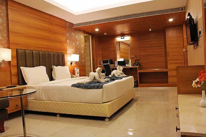 Room 30 of 71