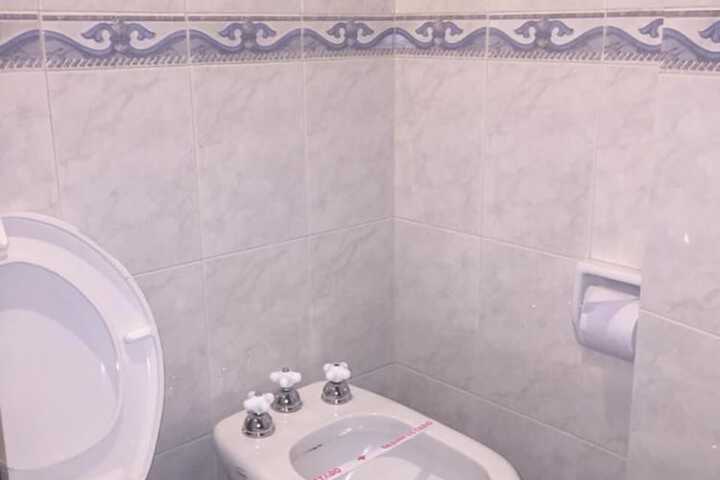 Room 43 of 57