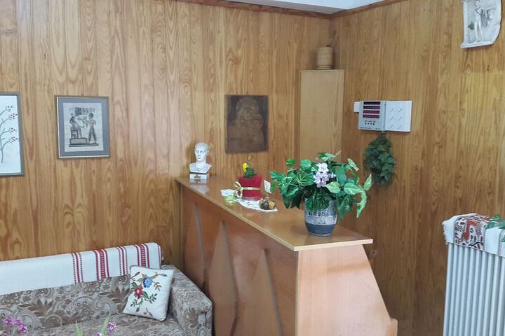 Hotel Interior 4 of 64