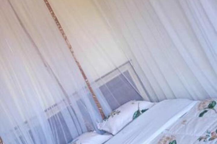 Mujjo Hotel Kajjansi