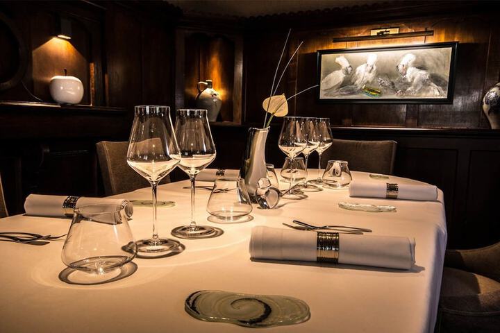 Dining 20 of 31