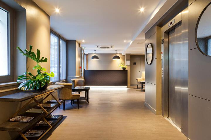 Lobby Photos