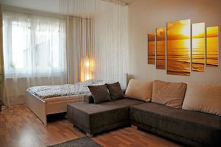 Room 13 of 71