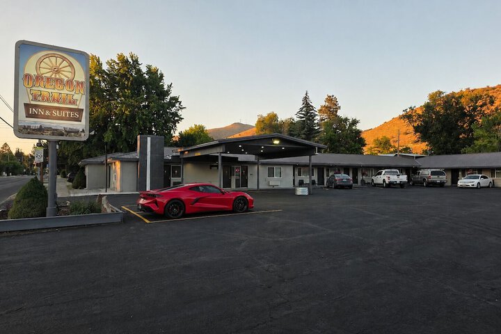 Property Grounds 53 of 60