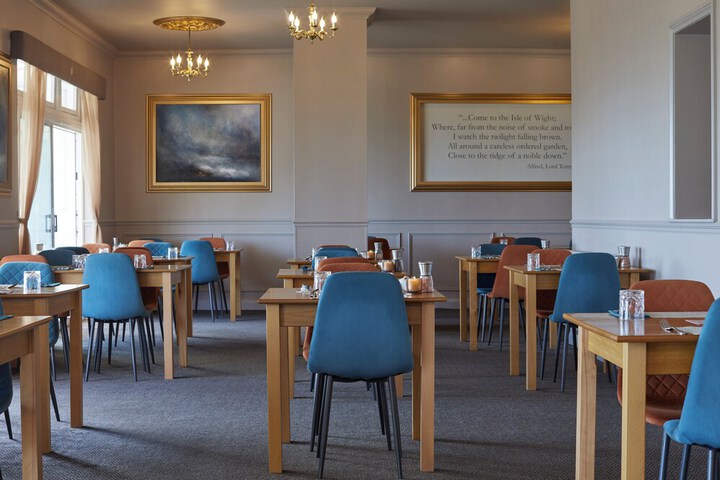 Dining 107 of 175