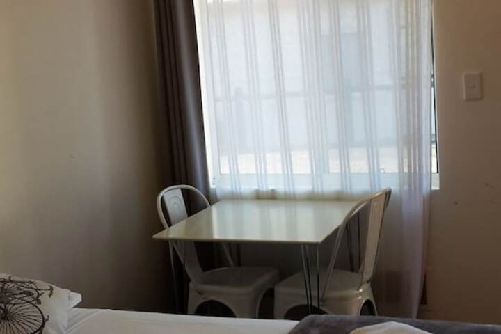 Room 11 of 68