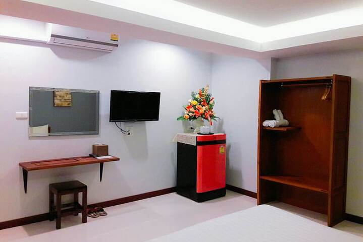 Room 17 of 67