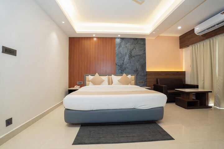 Room 47 of 174