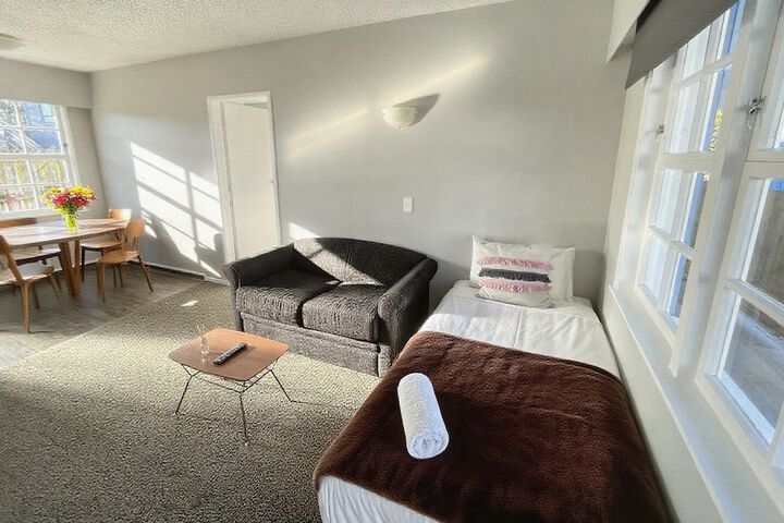 Room 42 of 65