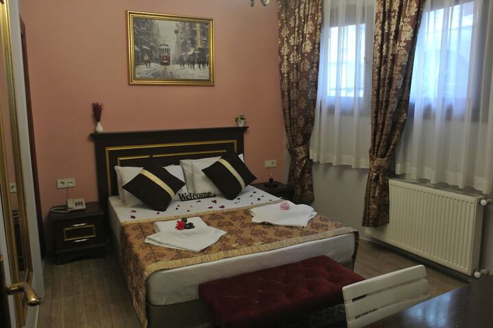 Room 45 of 69