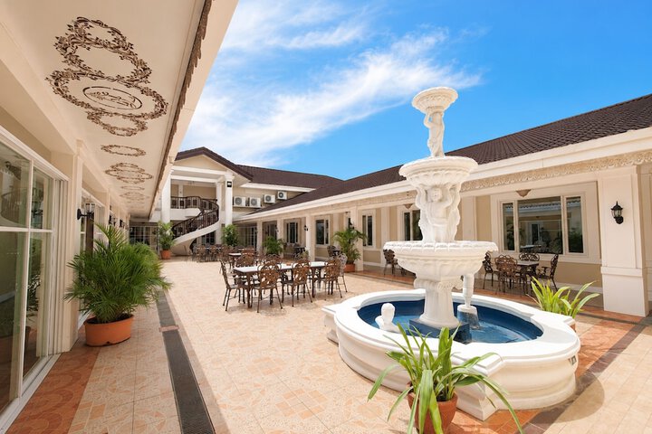 Exterior of Fiesta Garden Hotel