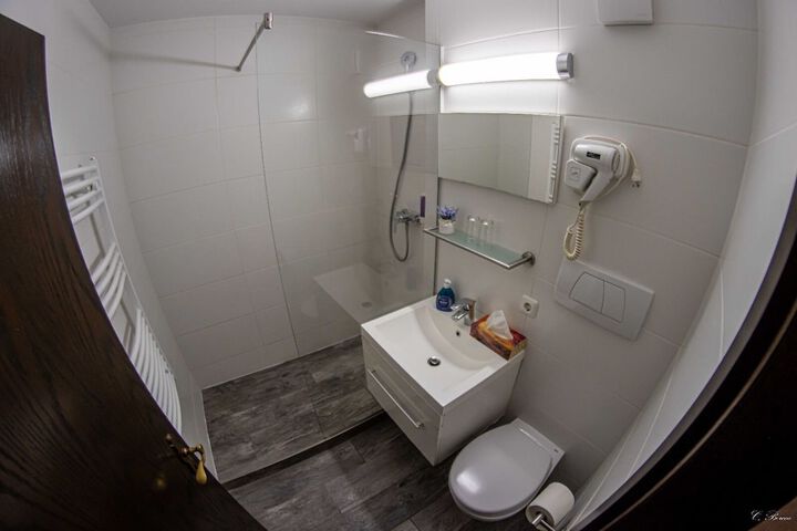 Room 40 of 55