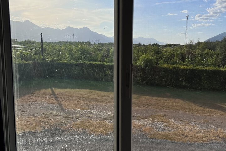 Hotel Exterior 18 of 19