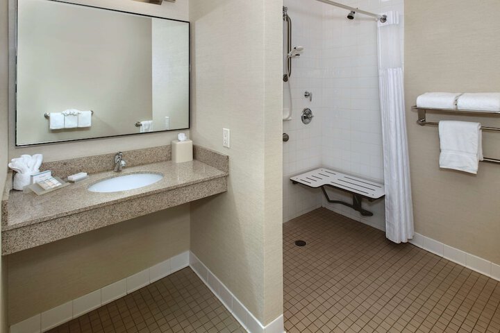 Bathroom shower