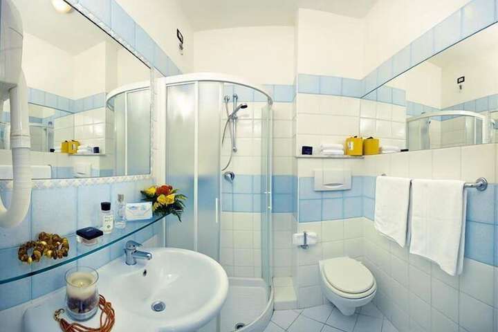 Clean Restrooms