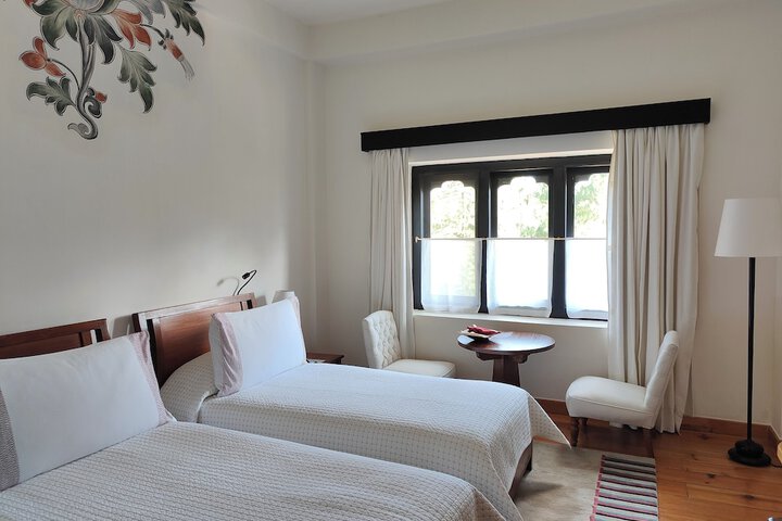 Room 8 of 47
