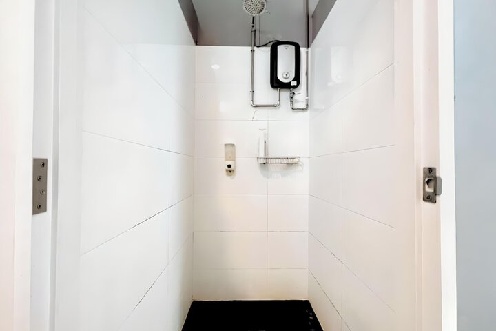 Room 15 of 22