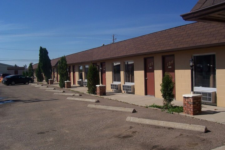Property Grounds 11 of 12