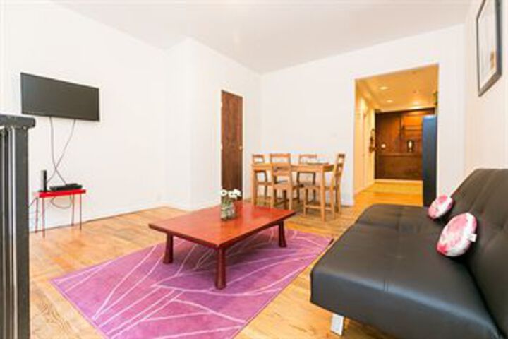 Room 18 of 23