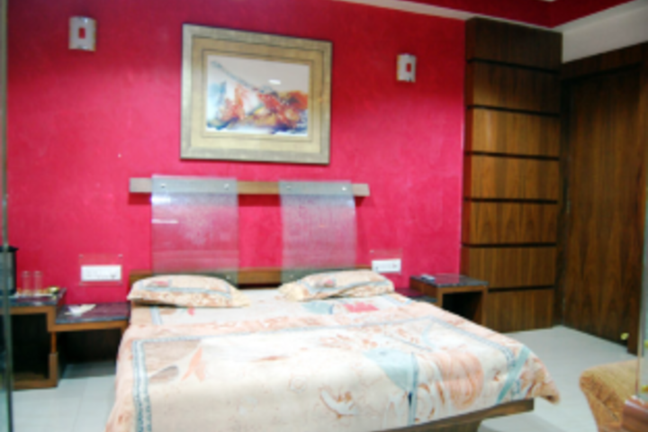 Hotel Meera