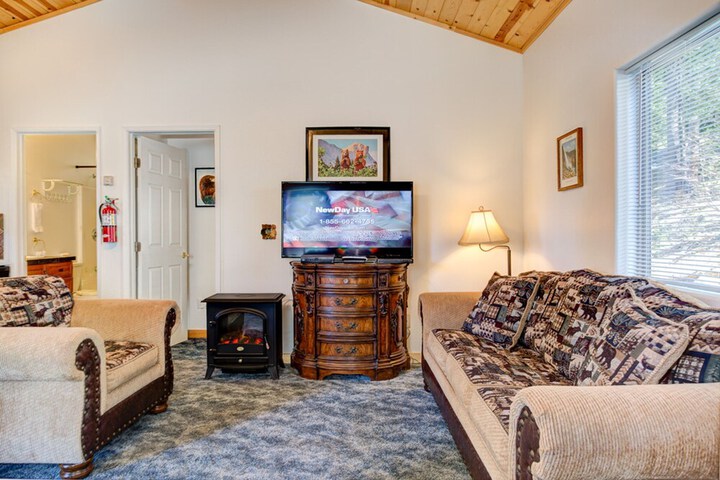 Room 5 of 20
