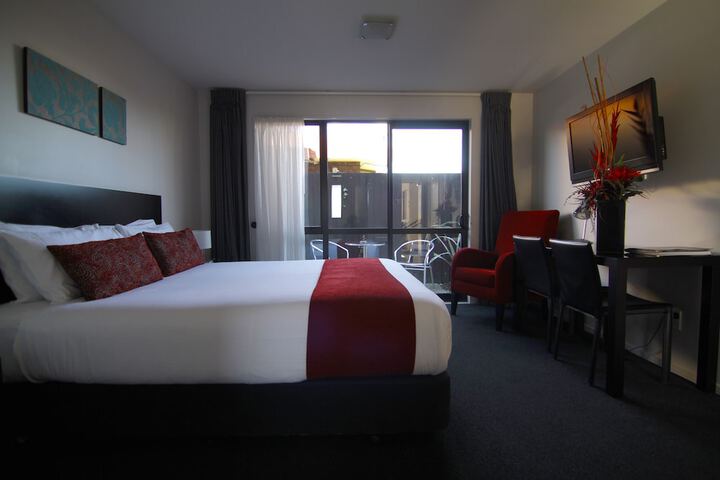 Room 15 of 34