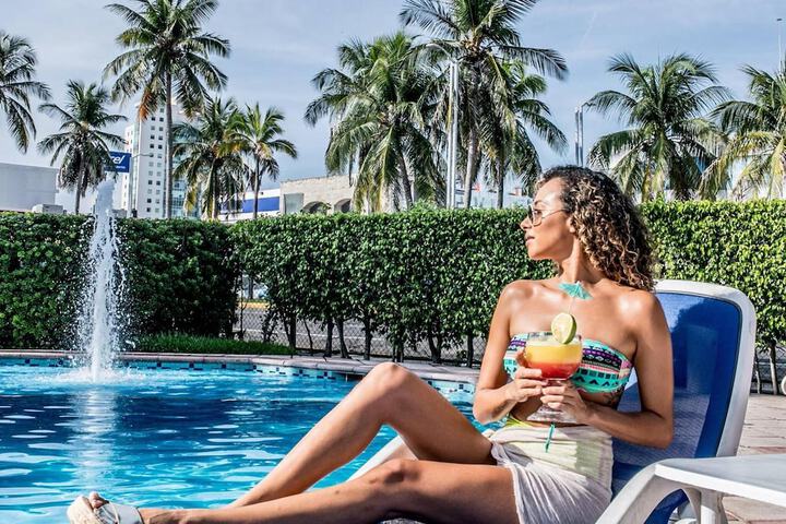 Hotel with Pool