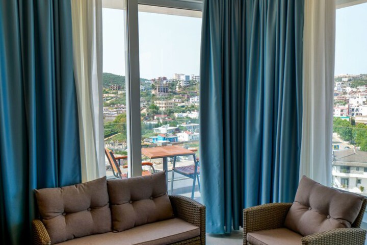 Room 40 of 104