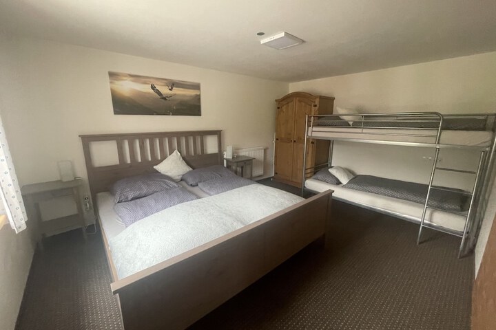 Room 13 of 97