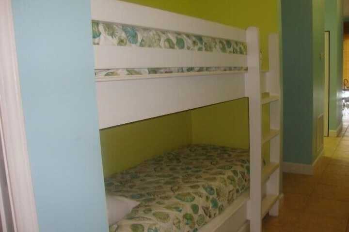 Room 16 of 89