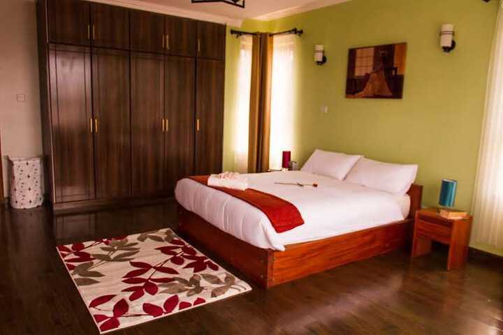 Room 3 of 34