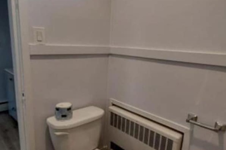 Room 40 of 46