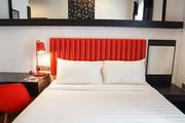 Room 5 of 53