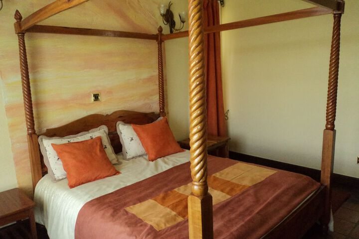 Room 4 of 54