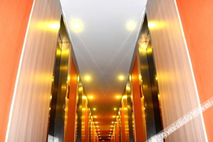 Hotel Interior 7 of 21
