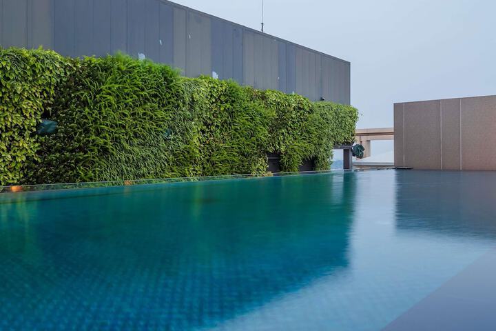 Pool 56 of 157