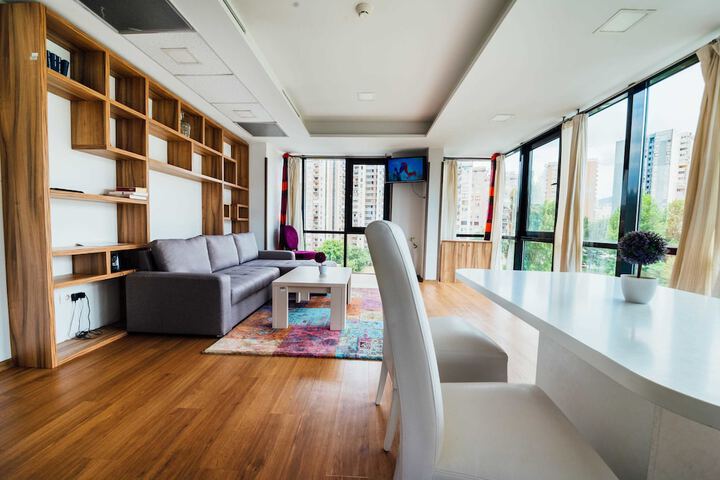 Room 9 of 29