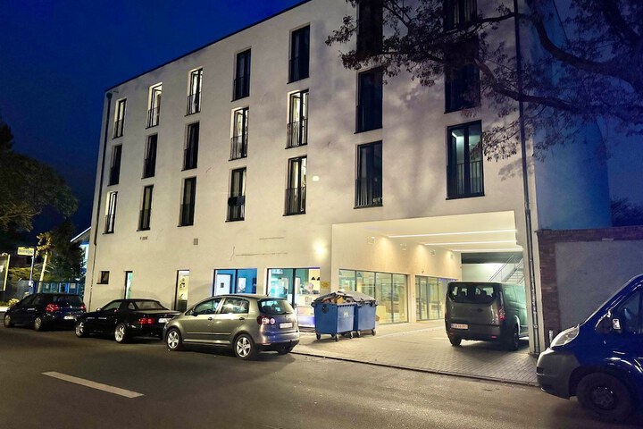 Hotel 72 of 72