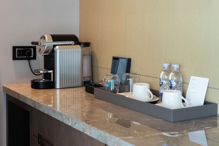 Breakfast/Coffee Service 36 of 103