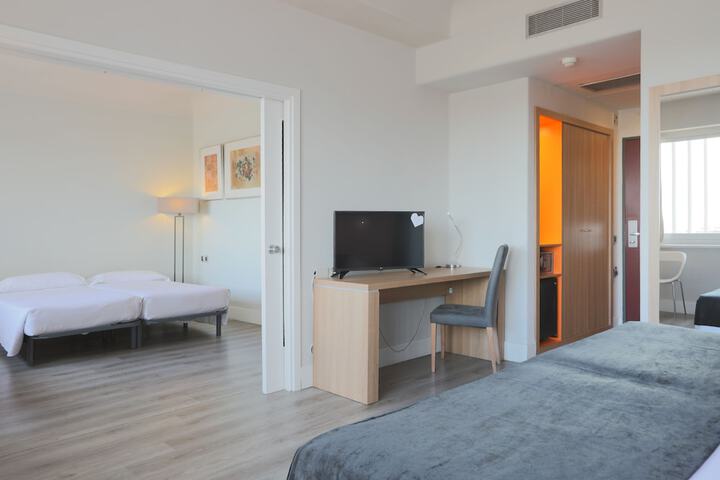 Room 14 of 73