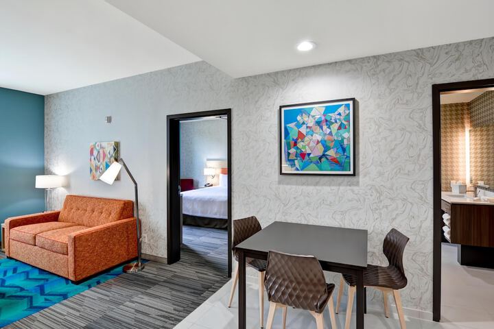 Room 22 of 46
