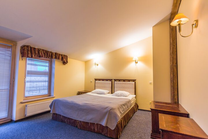 Room 55 of 131