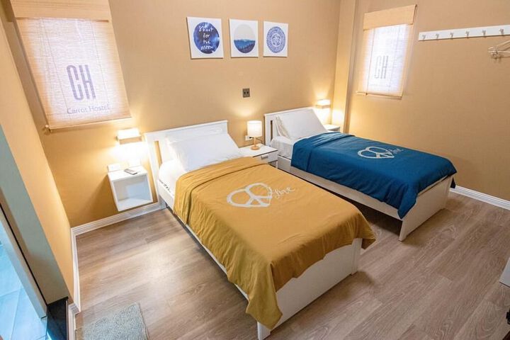Room 11 of 16