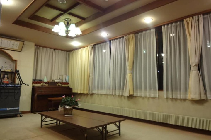 Room 12 of 31