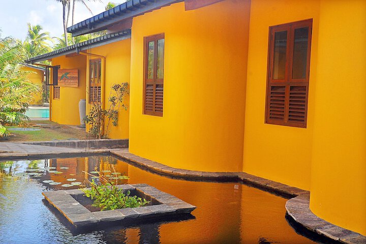 Hotel Exterior 57 of 69