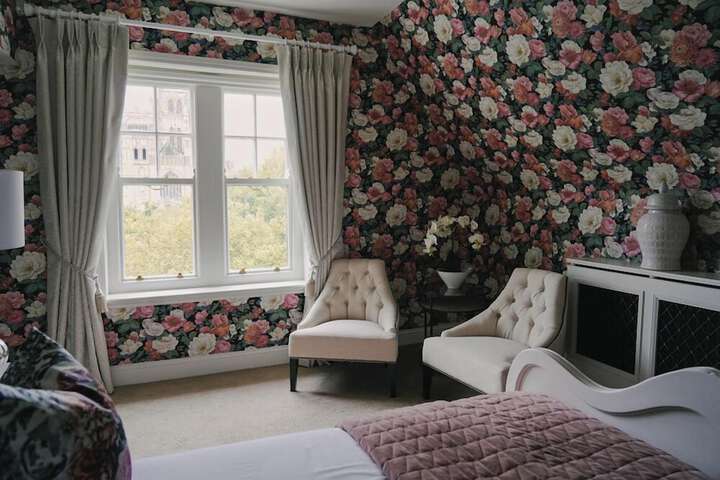 Room 22 of 36